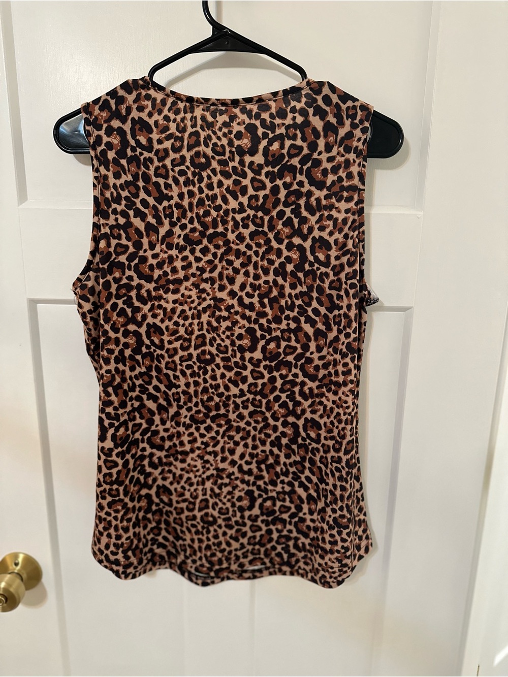 Sleeveless V-Neck Leopard Print Tank Top - brand new - Picture 4 of 5